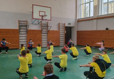 В школе прошла еженедельная акция «Зарядка со звездой»